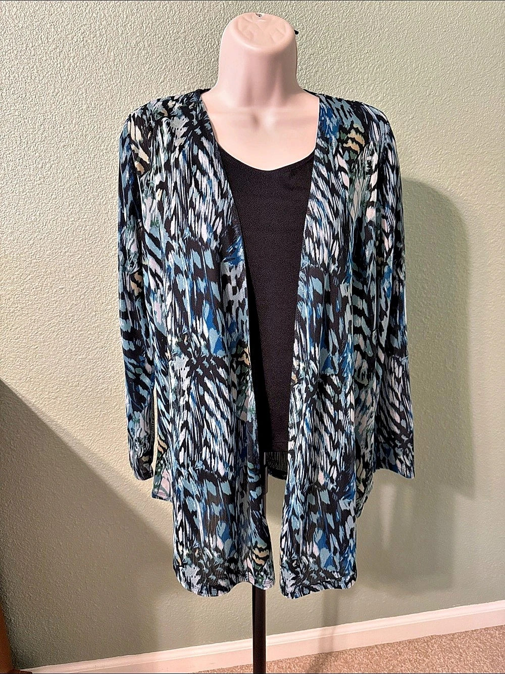 Chico’s Abstract Print Open Front Cardigan